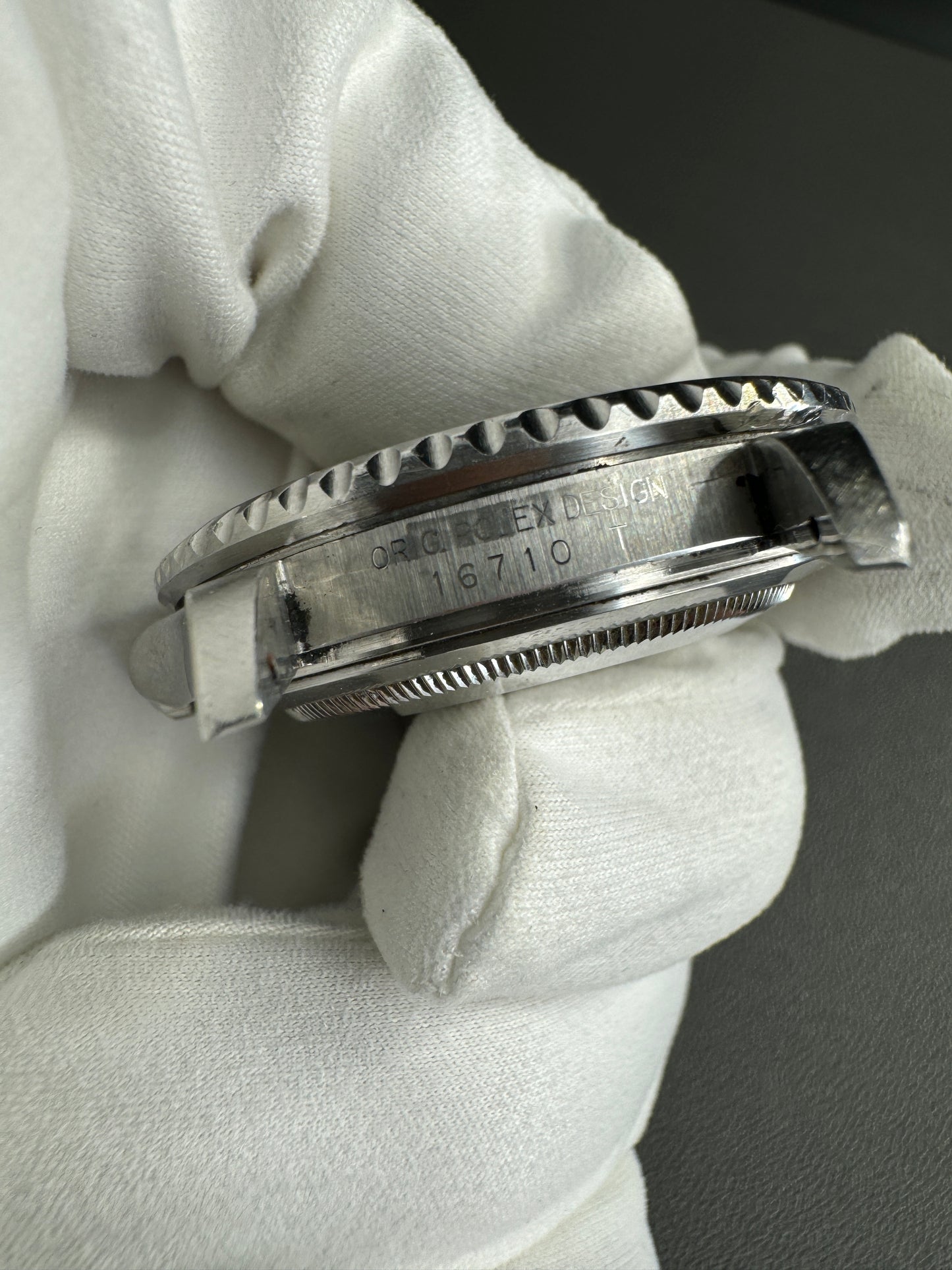 Rolex 16710 GMT Master II Pepsi D serial