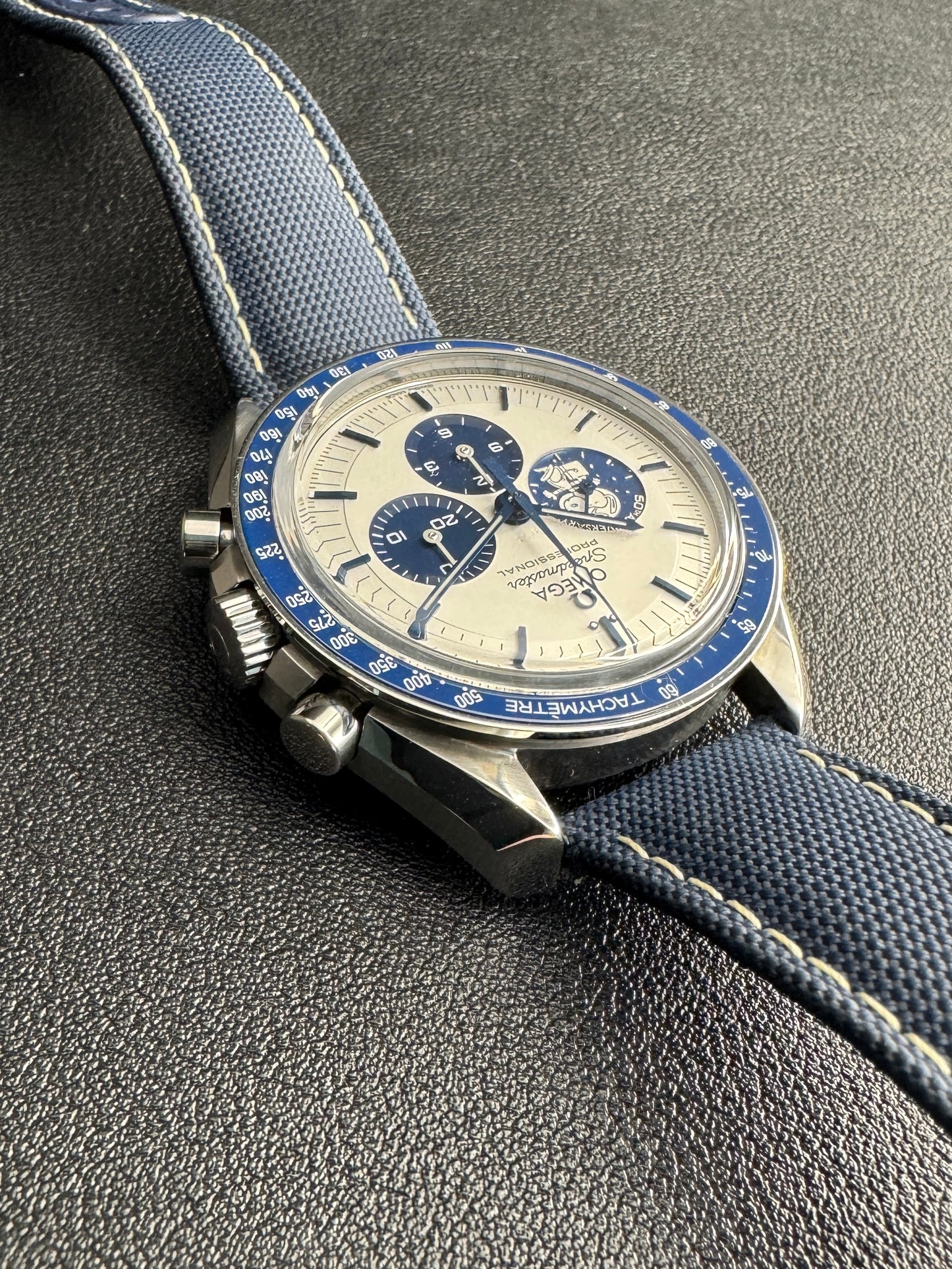 omega snoopy 50th anniversary