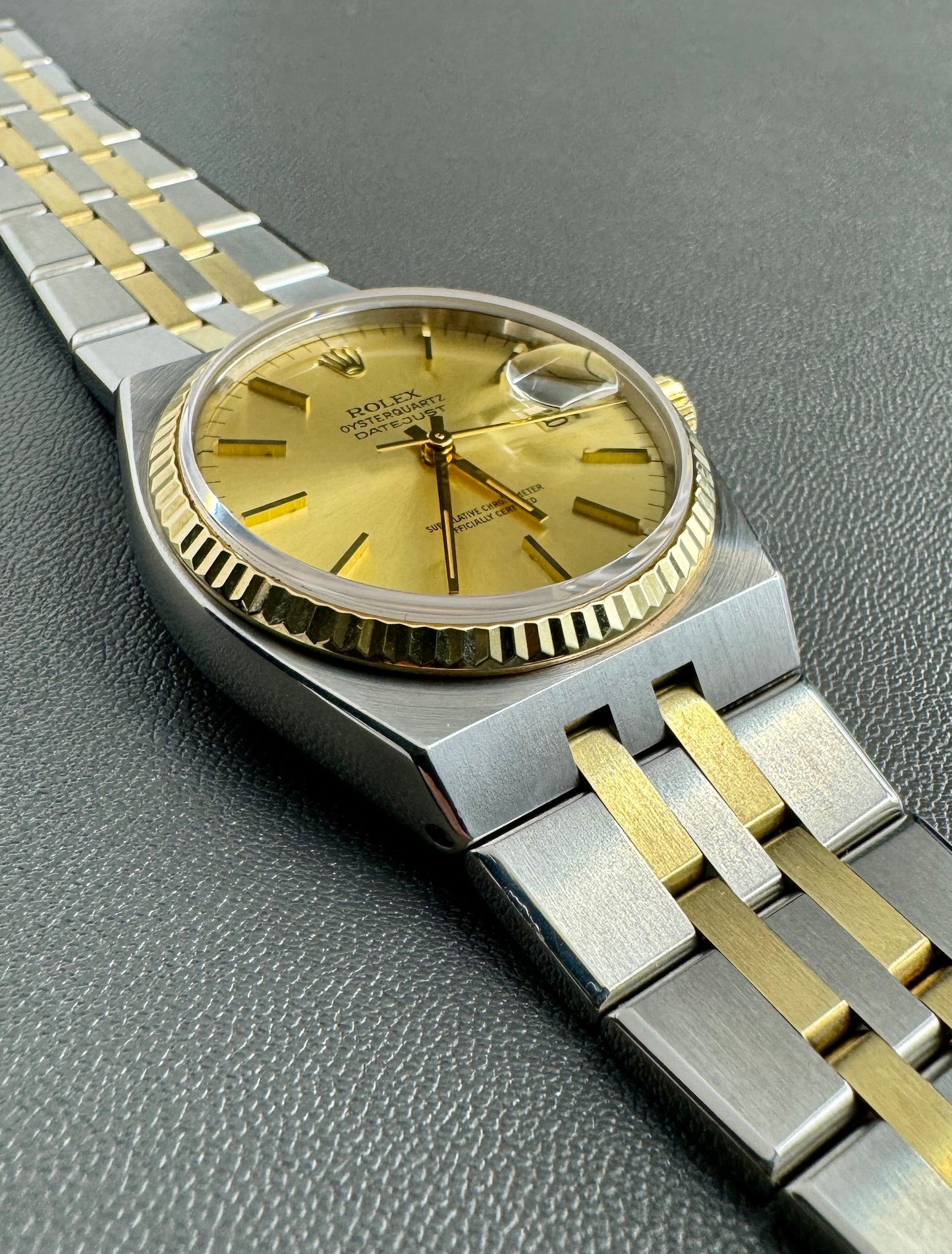 Rolex Oyster Quartz 17013 with a service paper