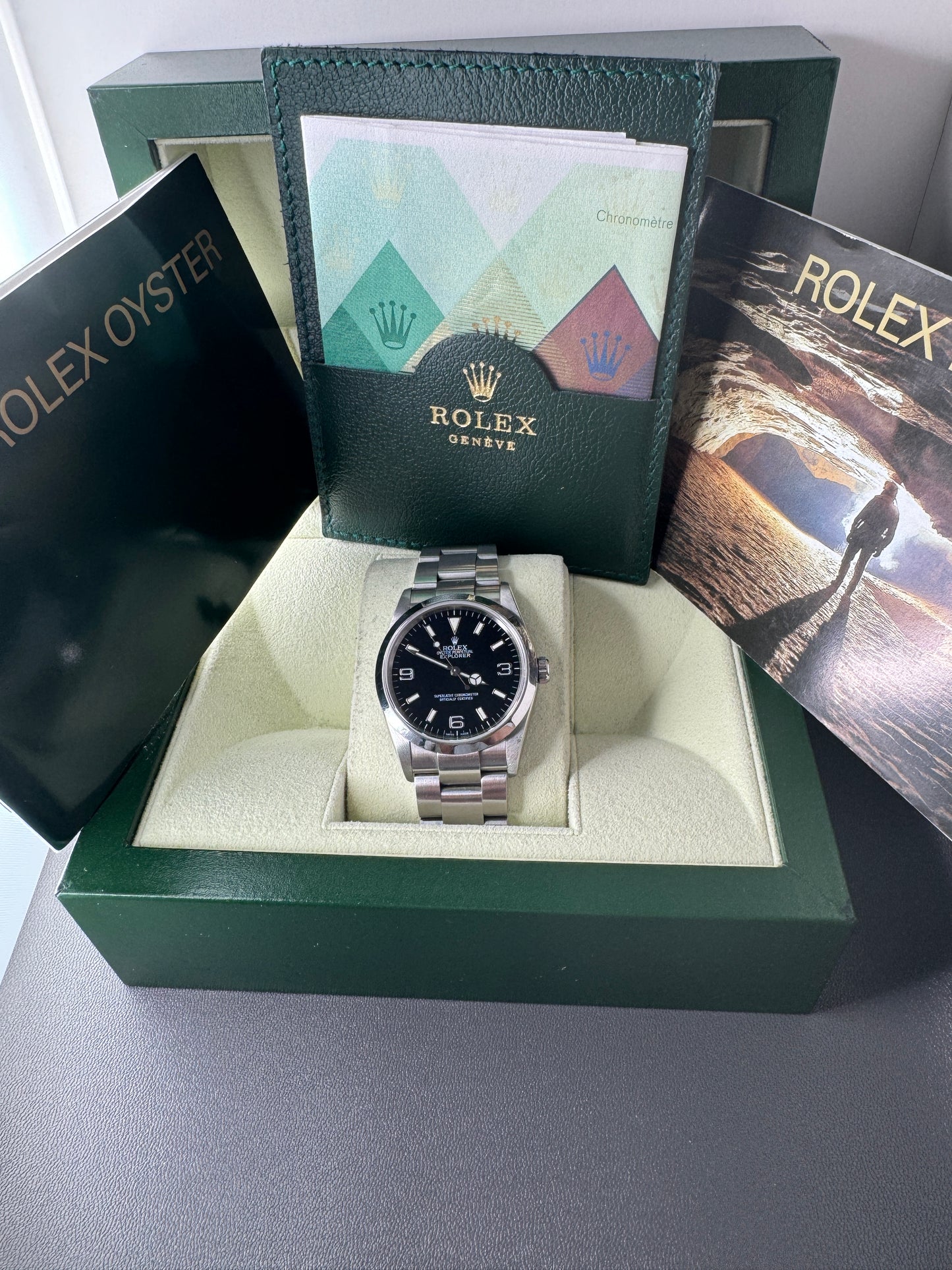 Rolex Explorer 114270 Full set