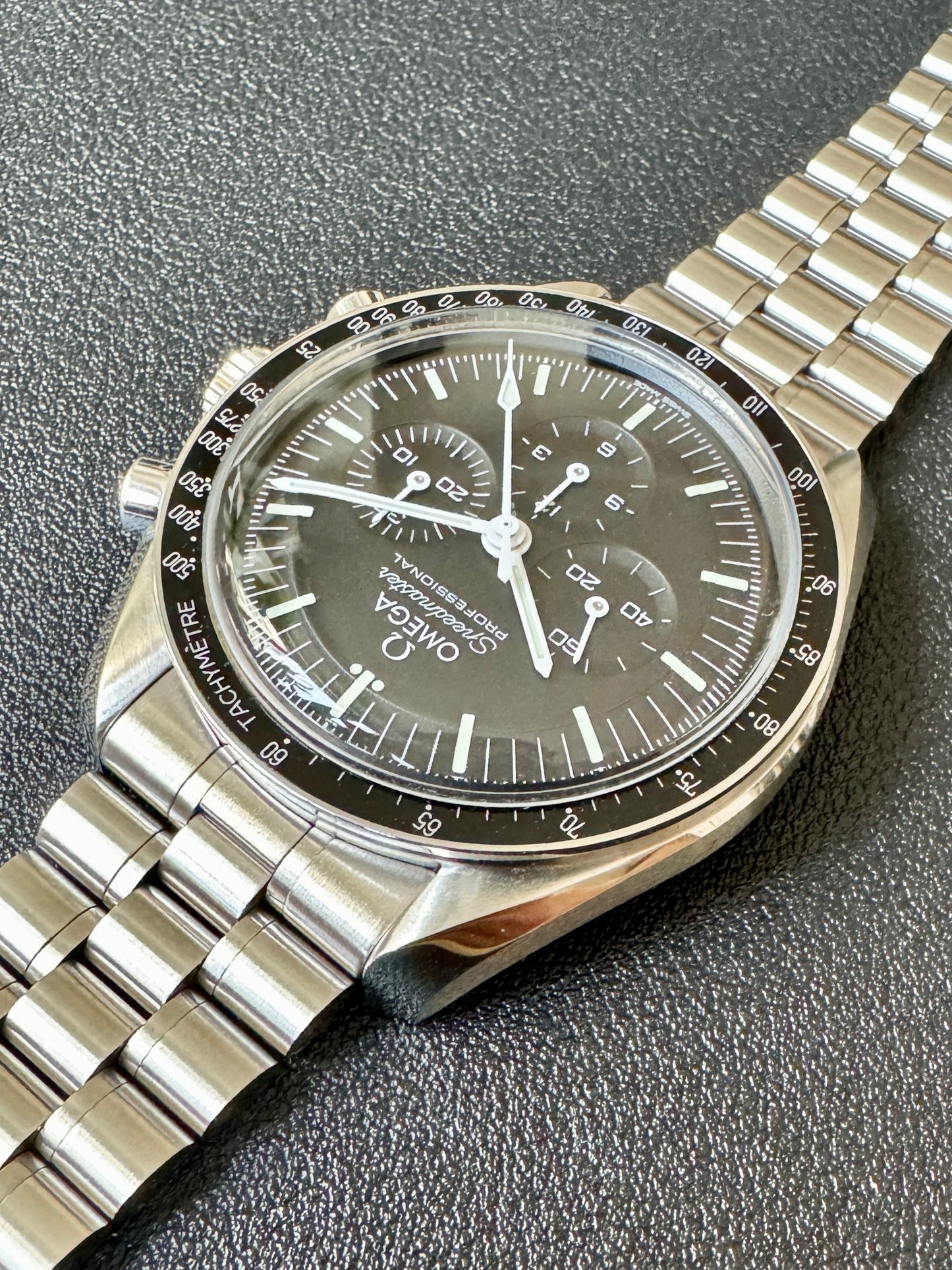 Omega Speedmaster Hesalite