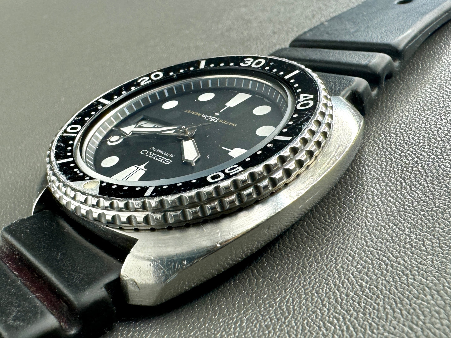 Seiko Turtle 6039-7040 Suwa dial from 1980