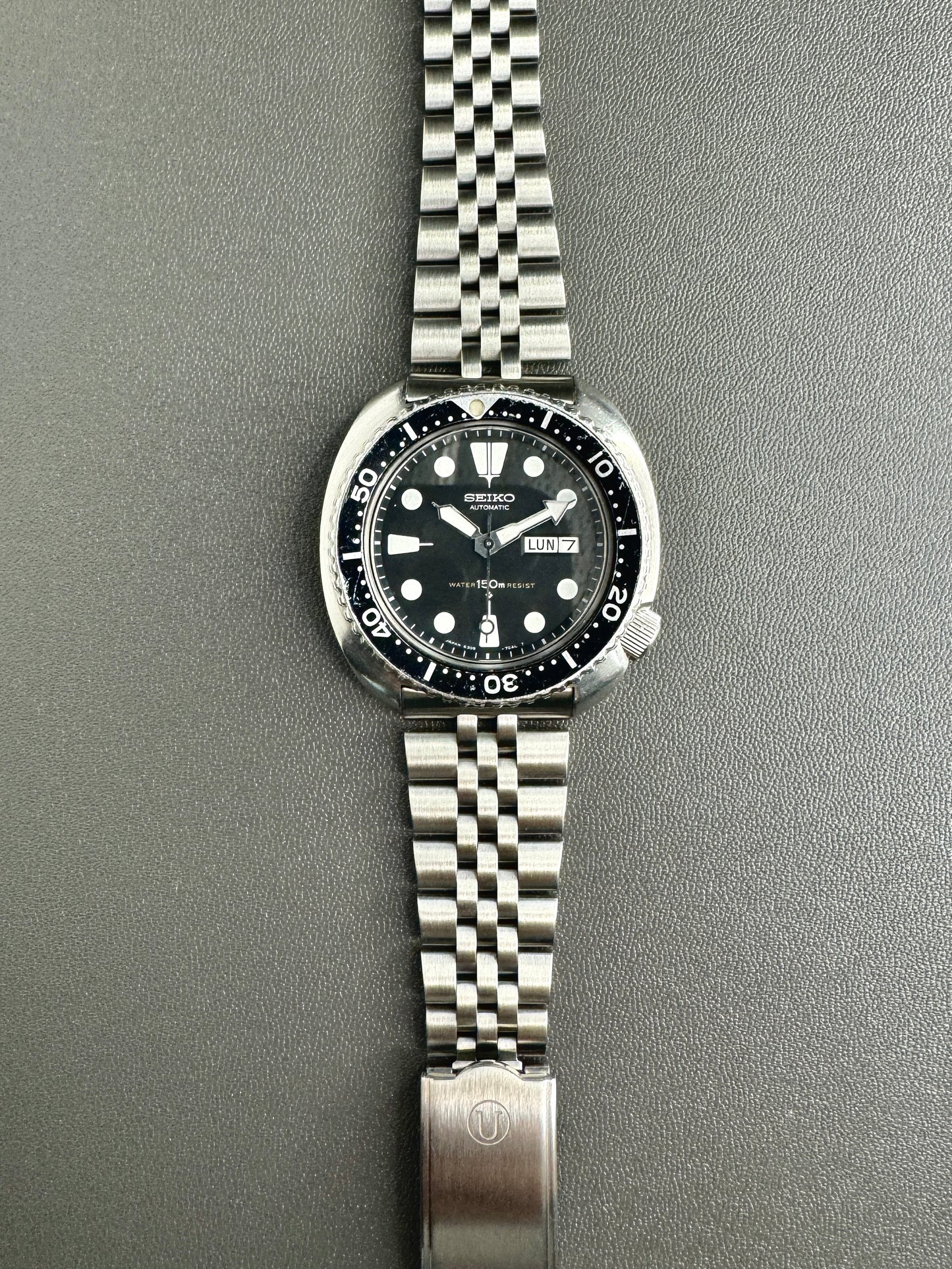 Seiko Turtle 6039-7040 Suwa dial from 1980