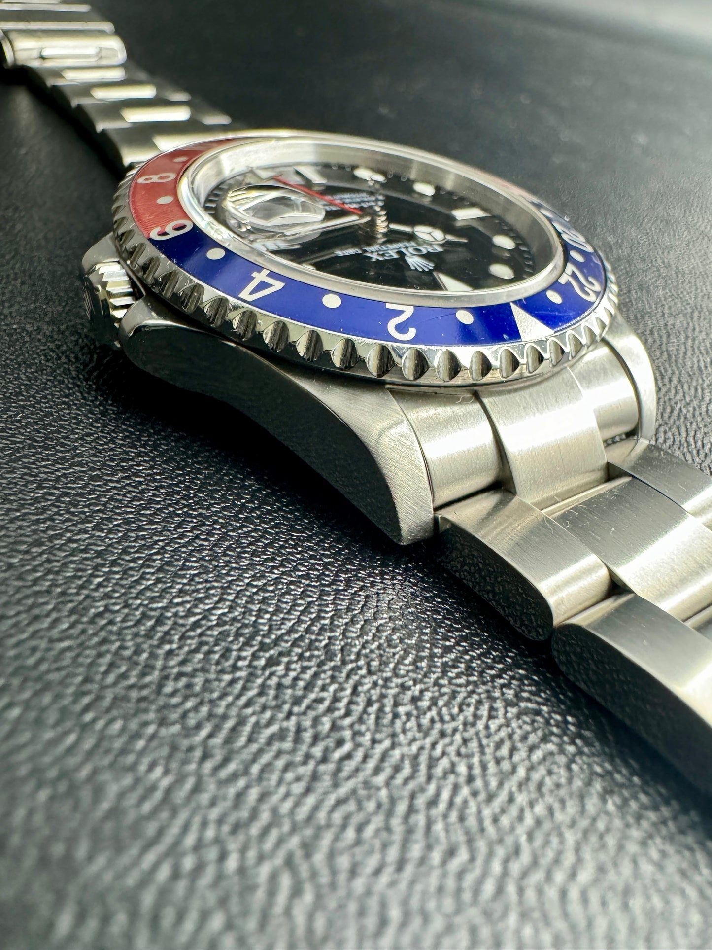 Rolex 16710 GMT Master II Pepsi D serial