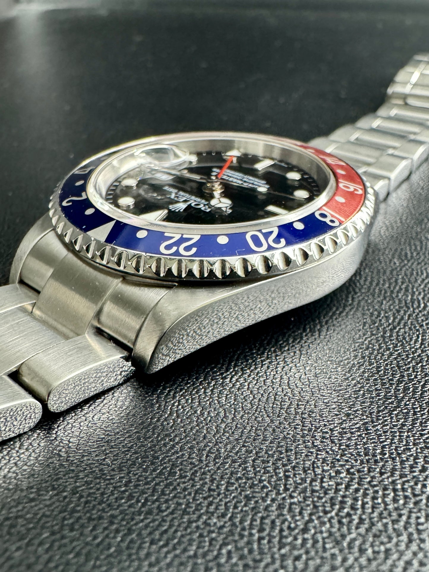 Rolex 16710 GMT Master II Pepsi D serial